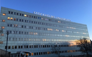 Universitet fast glas Rustik AB.jpg nggid0212 ngg0dyn 320x200x100 00f0w010c011r110f110r010t010